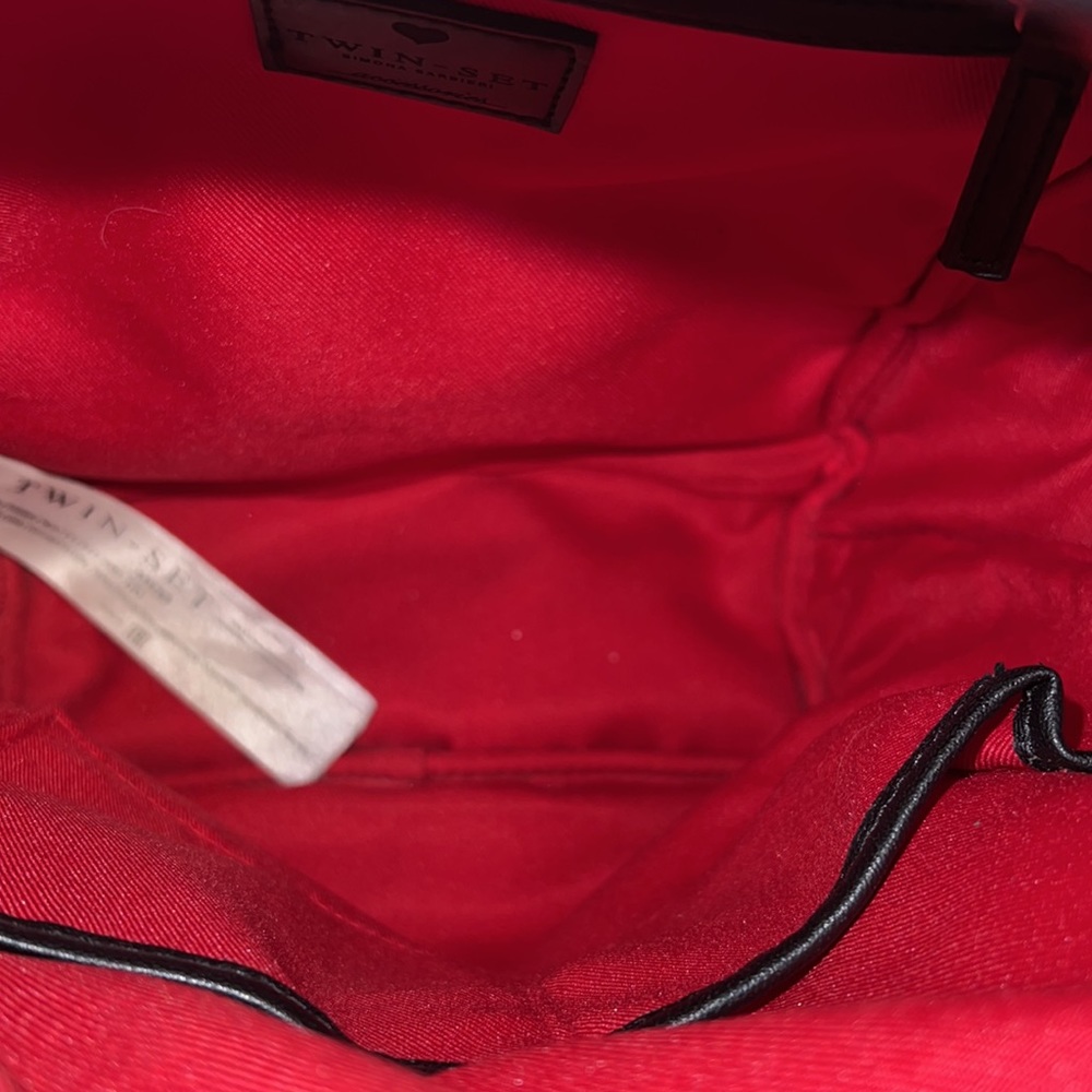 ๐น Twin-Set Quilted Backpack - Picture 6 of 10